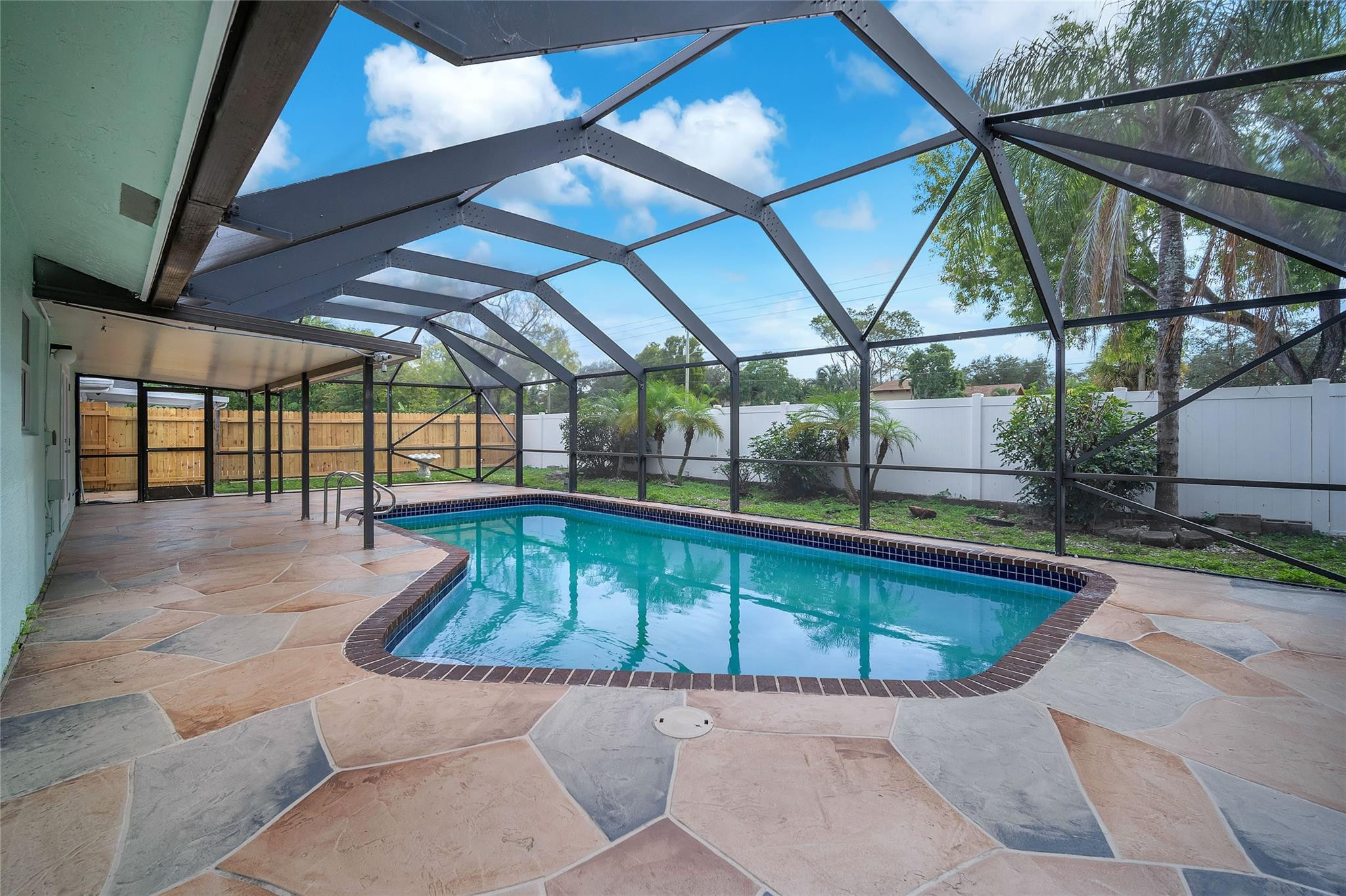 3260 Nw 63rd St Fort Lauderdale, FL 33309