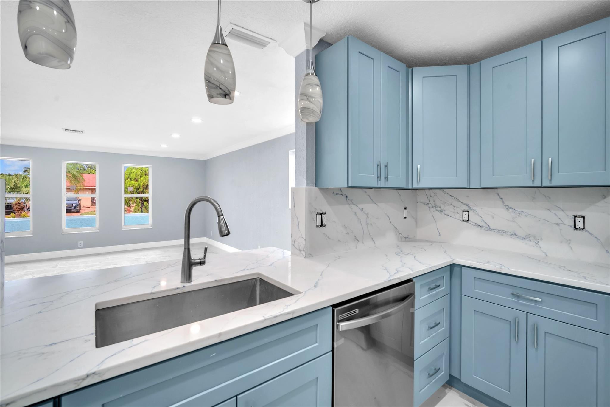 3260 Nw 63rd St Fort Lauderdale, FL 33309