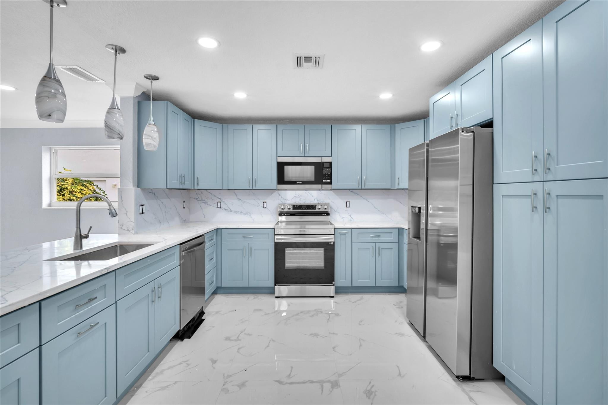 3260 Nw 63rd St Fort Lauderdale, FL 33309