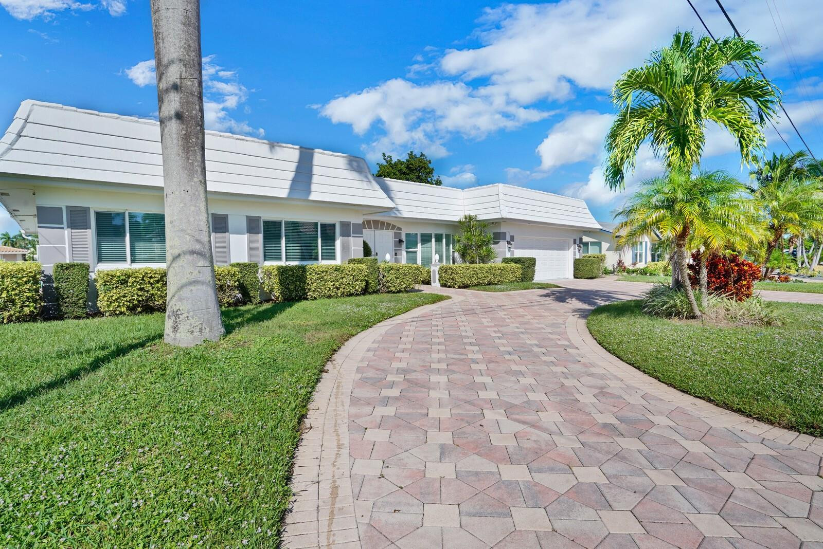 4101 NE 24th Lighthouse Point, FL 33064