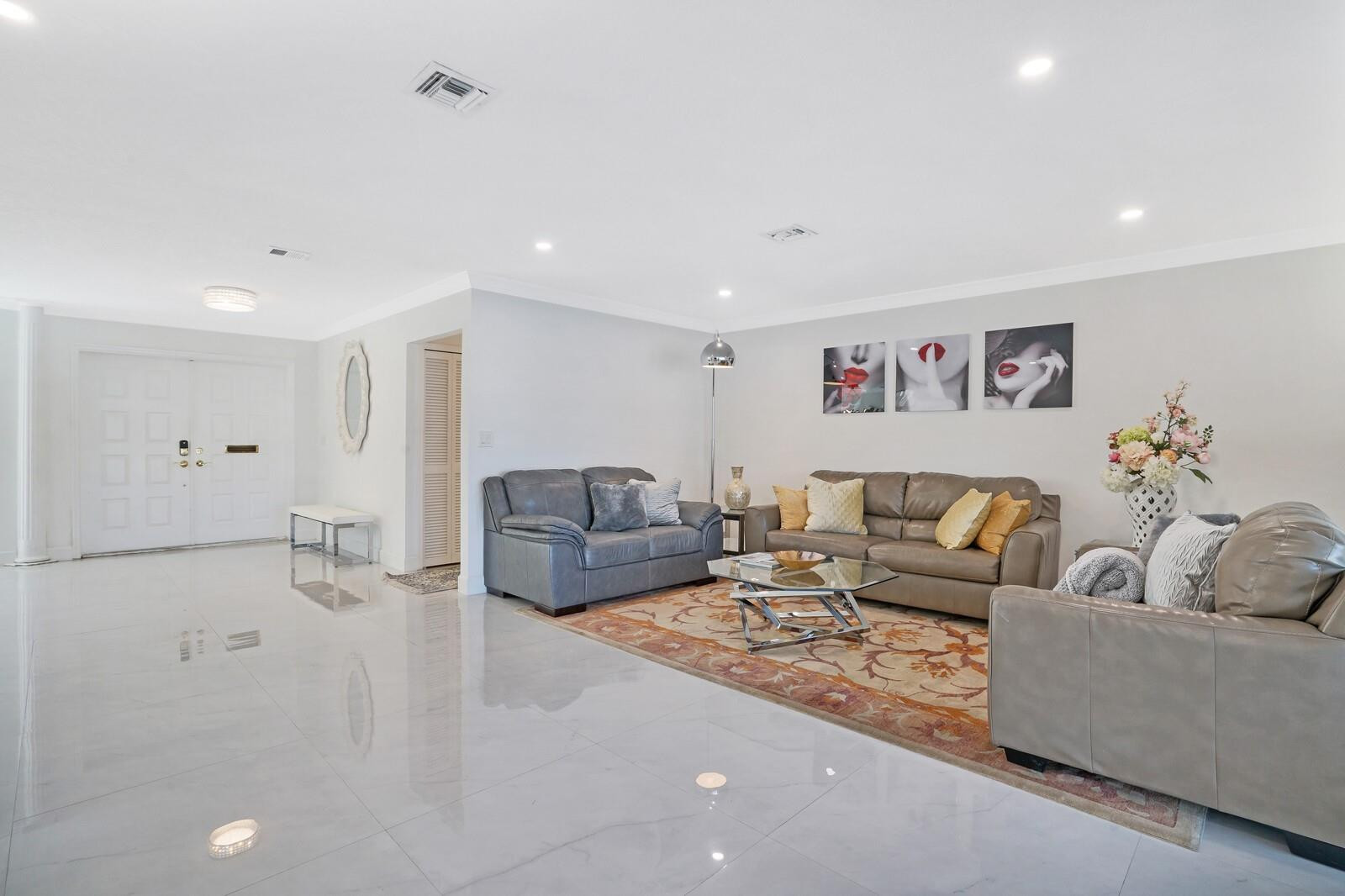 4101 NE 24th Lighthouse Point, FL 33064