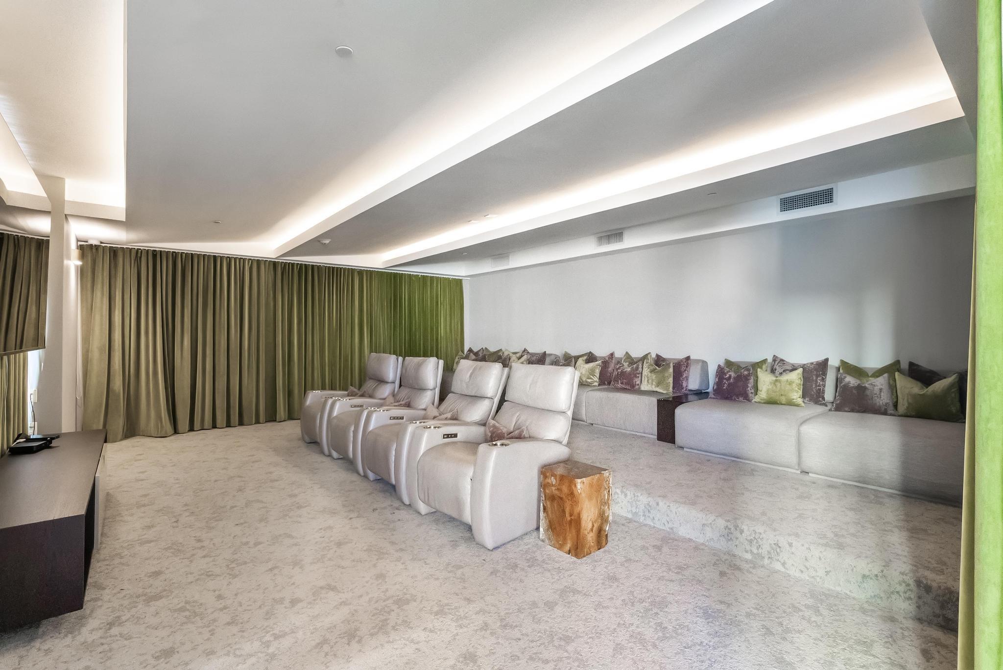 image Aria On The Bay38