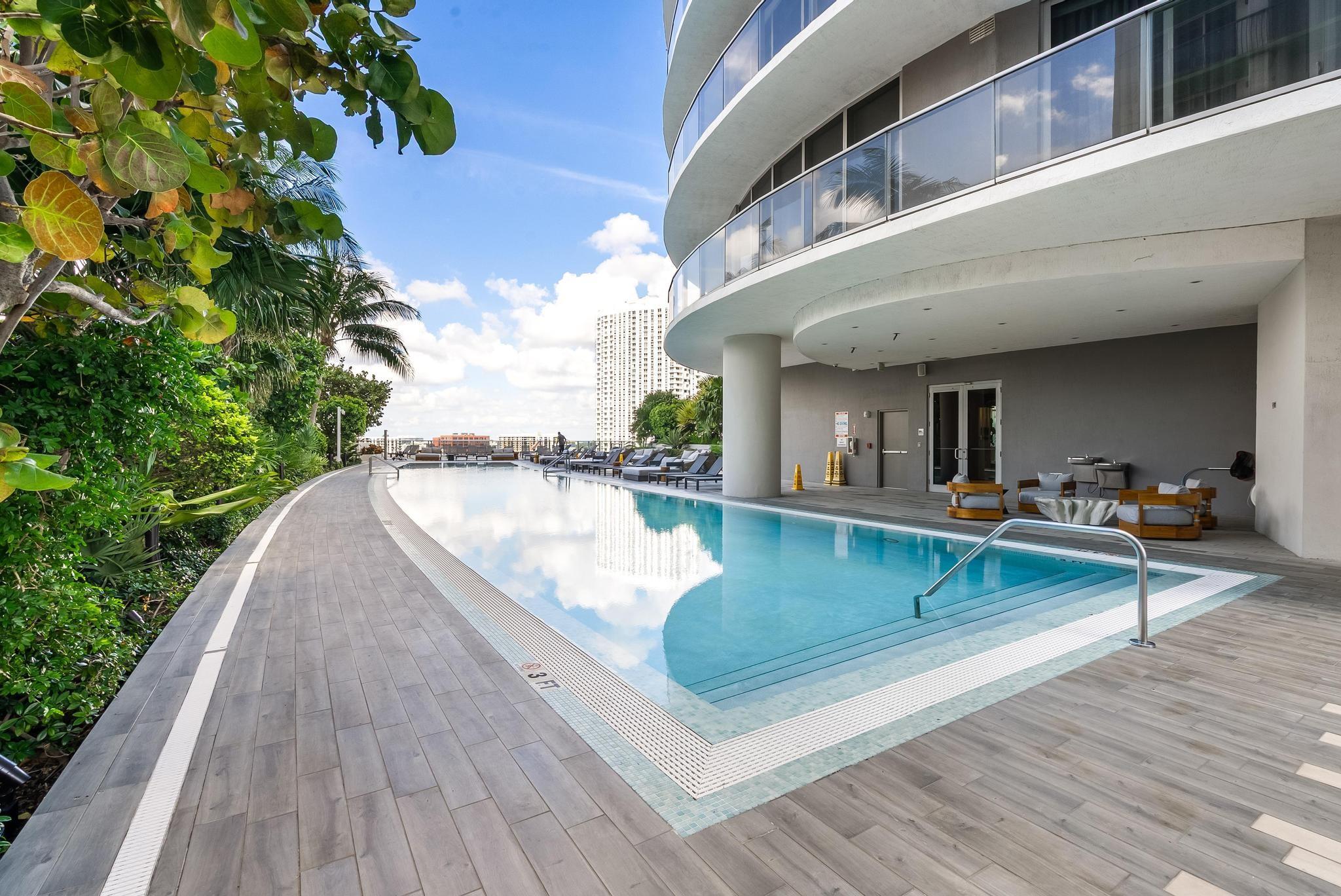 image Aria On The Bay47