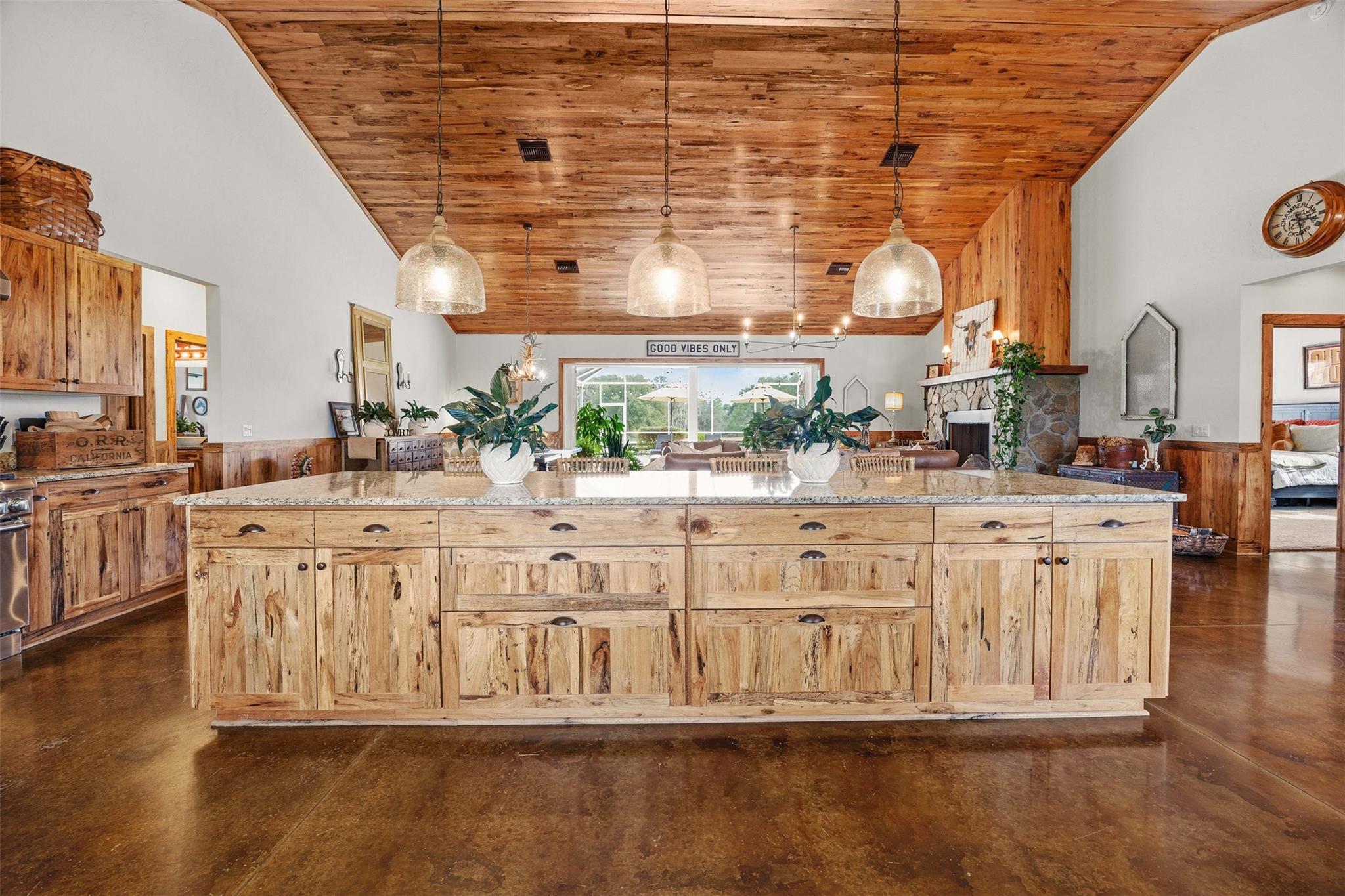 41526 Saddle Rdg Ln Wildwood, FL 32195