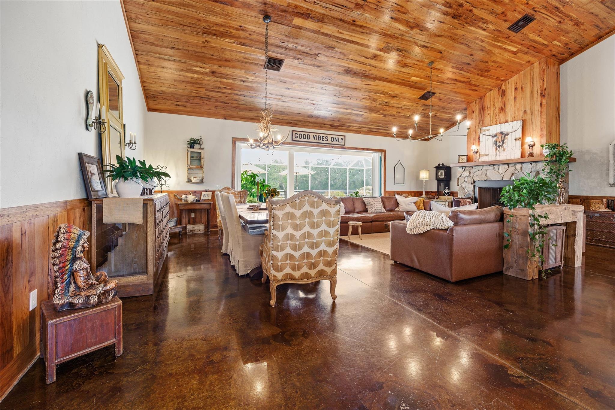 41526 Saddle Rdg Ln Wildwood, FL 32195