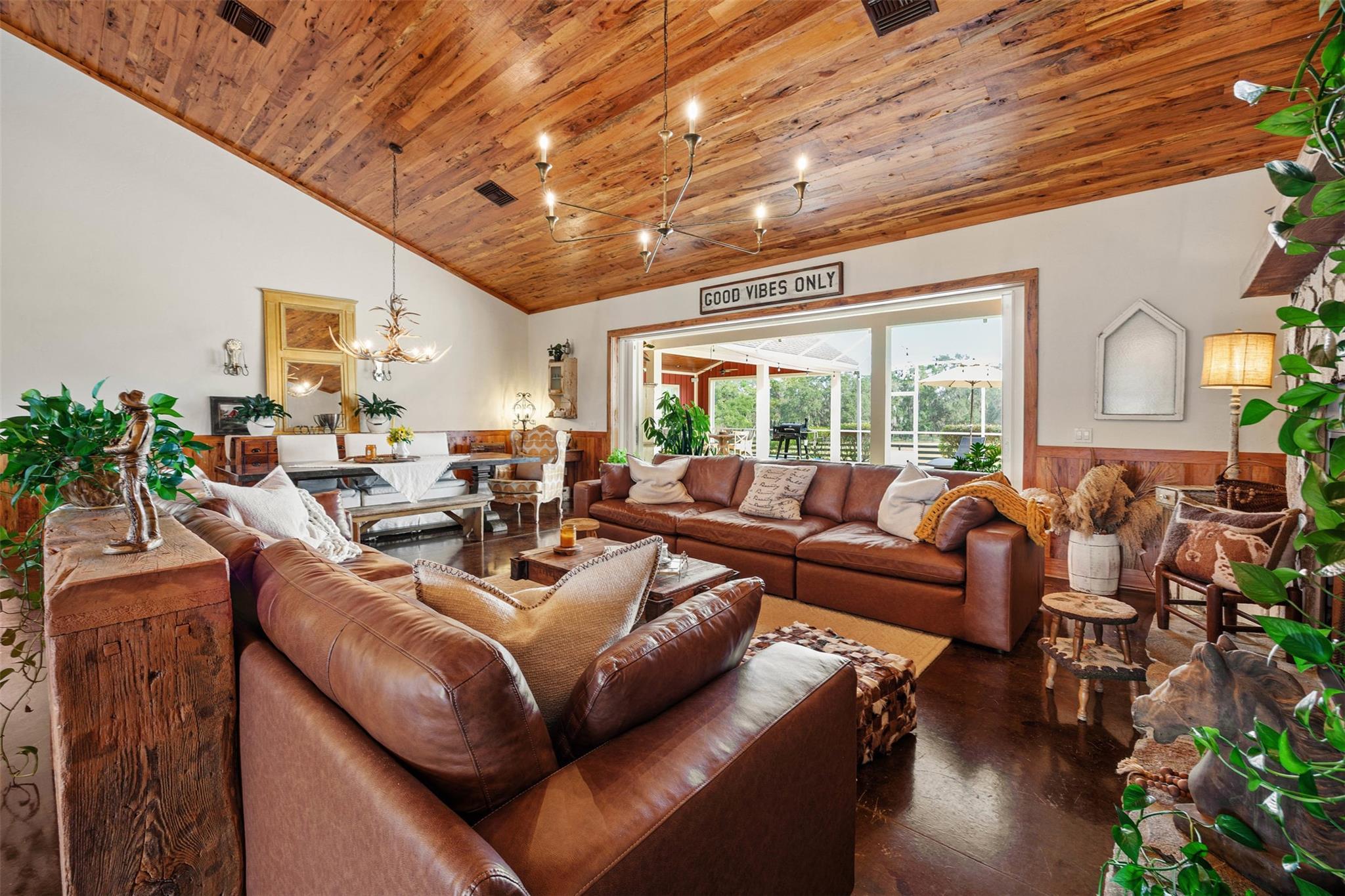 41526 Saddle Rdg Ln Wildwood, FL 32195