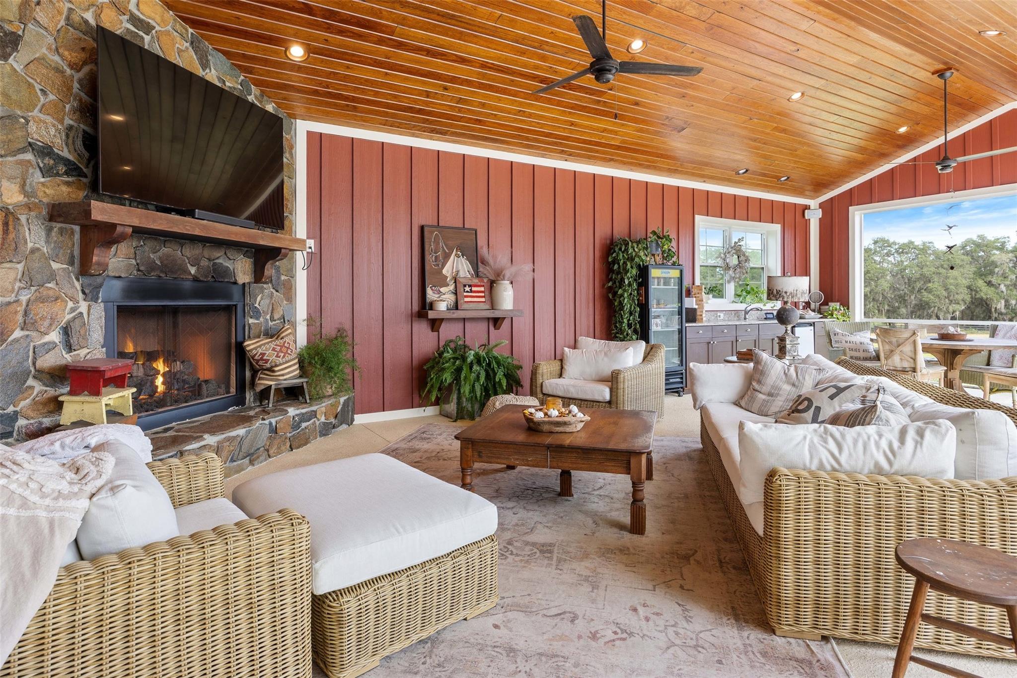 41526 Saddle Rdg Ln Wildwood, FL 32195