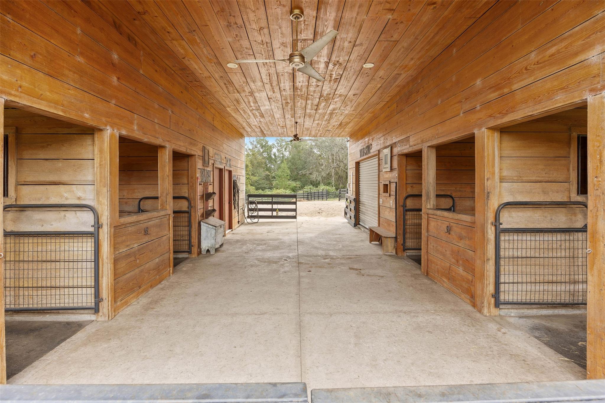 41526 Saddle Rdg Ln Wildwood, FL 32195