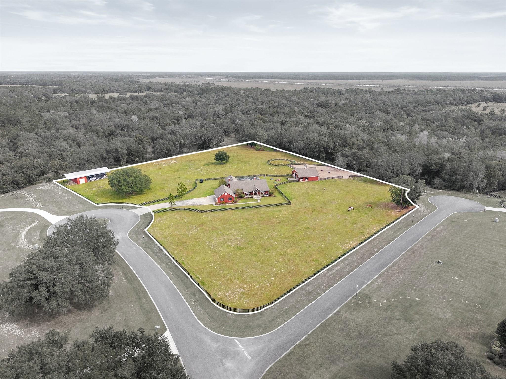 41526 Saddle Rdg Ln Wildwood, FL 32195