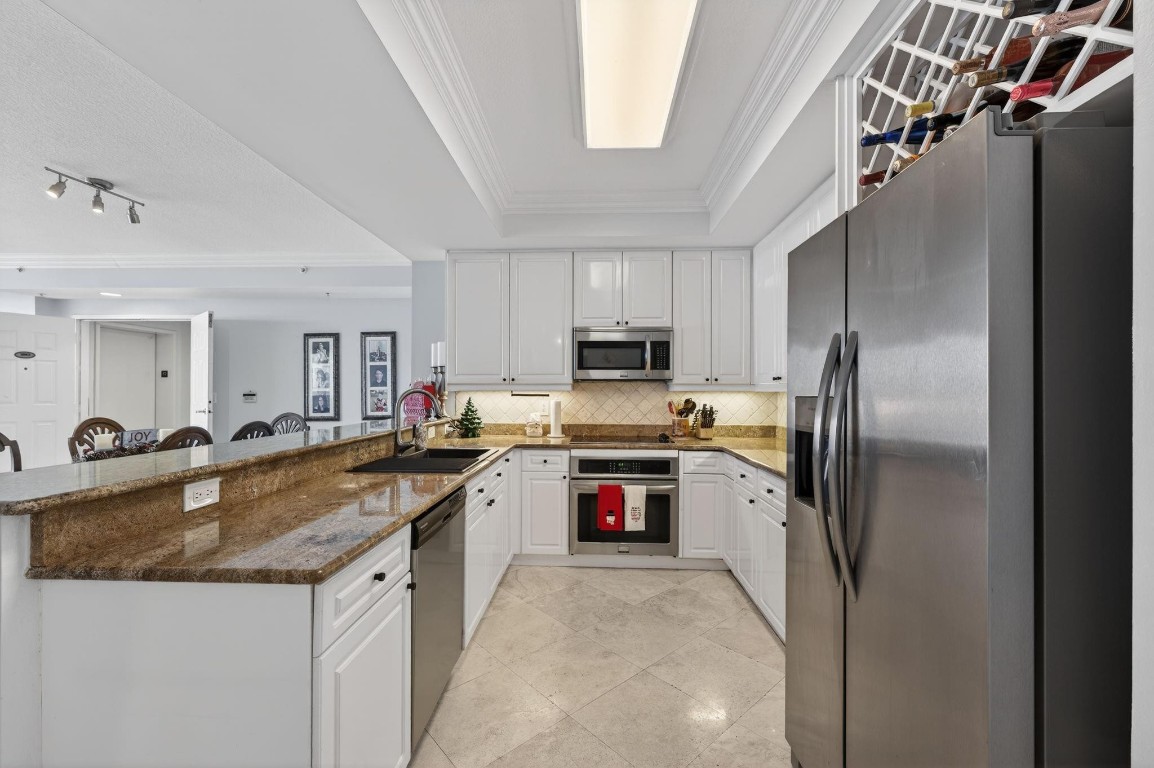 100 S Birch #1003 Fort Lauderdale, FL 33316