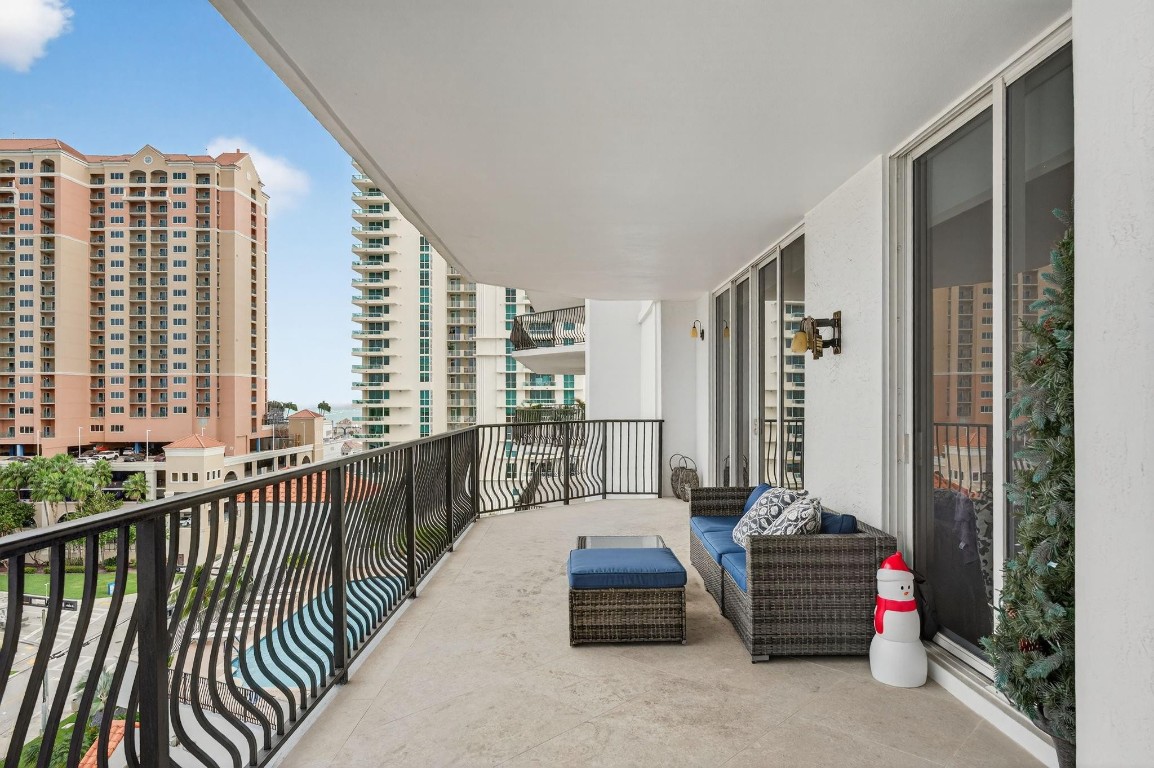 100 S Birch #1003 Fort Lauderdale, FL 33316