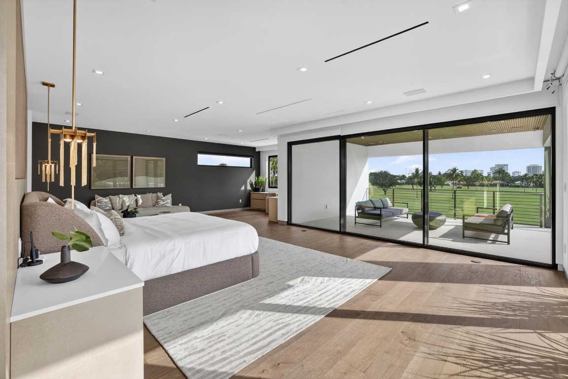 4312 NE 23rd Fort Lauderdale, FL 33308