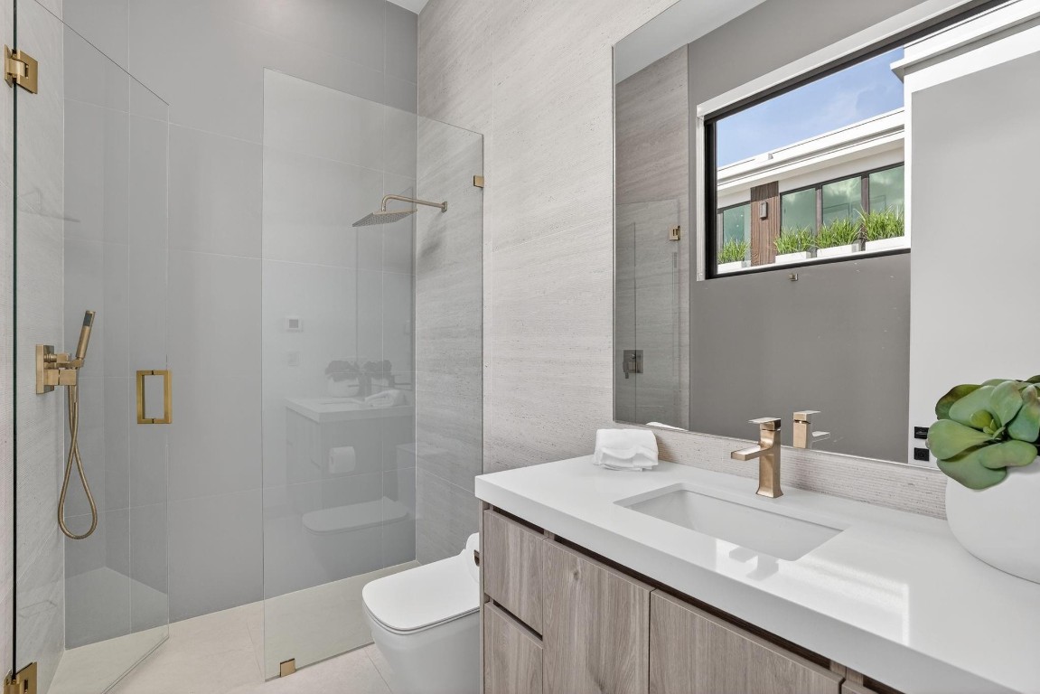 4312 NE 23rd Fort Lauderdale, FL 33308