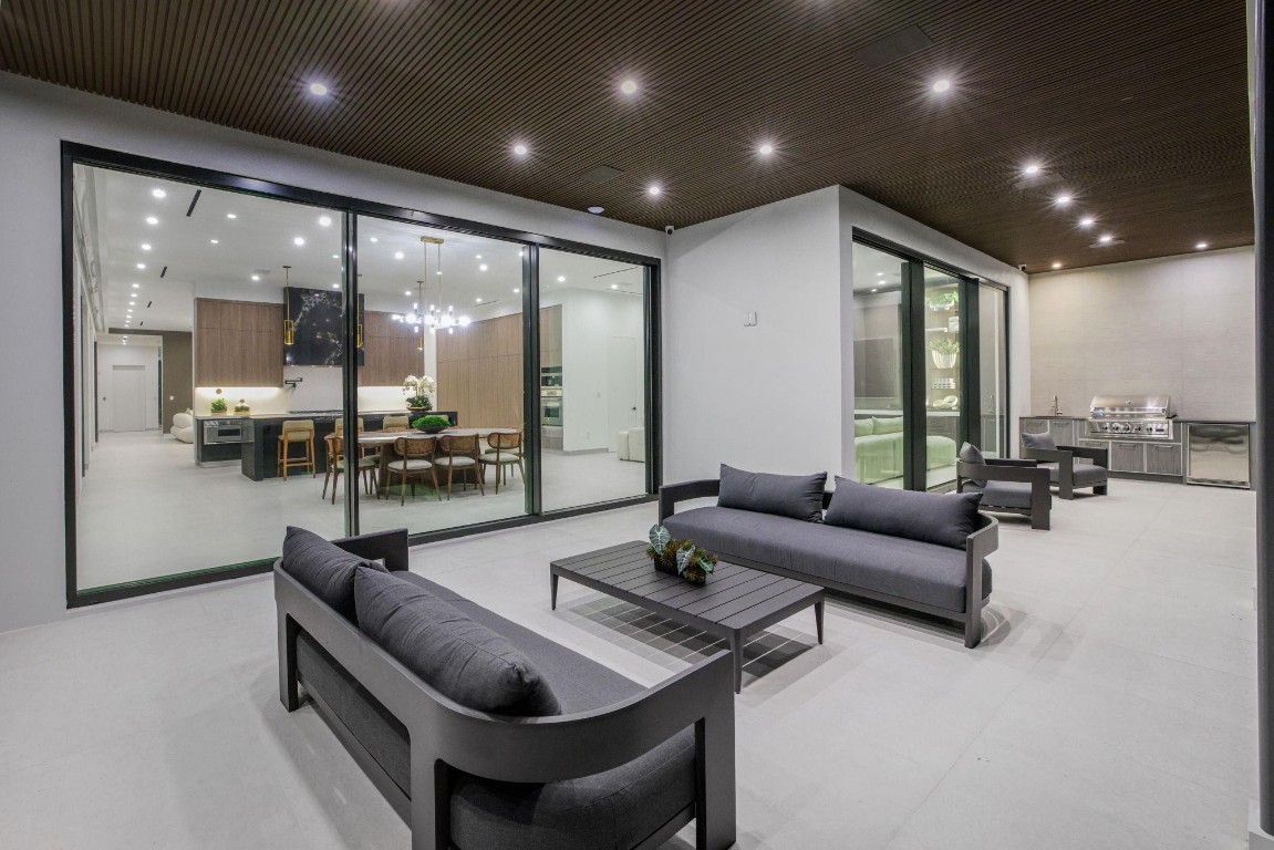 4312 NE 23rd Fort Lauderdale, FL 33308