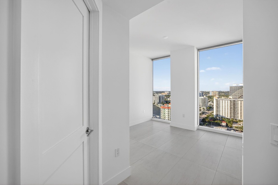 153 N Seabreeze #1805-S Fort Lauderdale, FL 33304