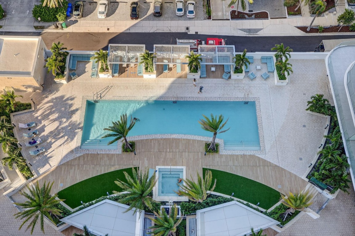 153 N Seabreeze #1805-S Fort Lauderdale, FL 33304