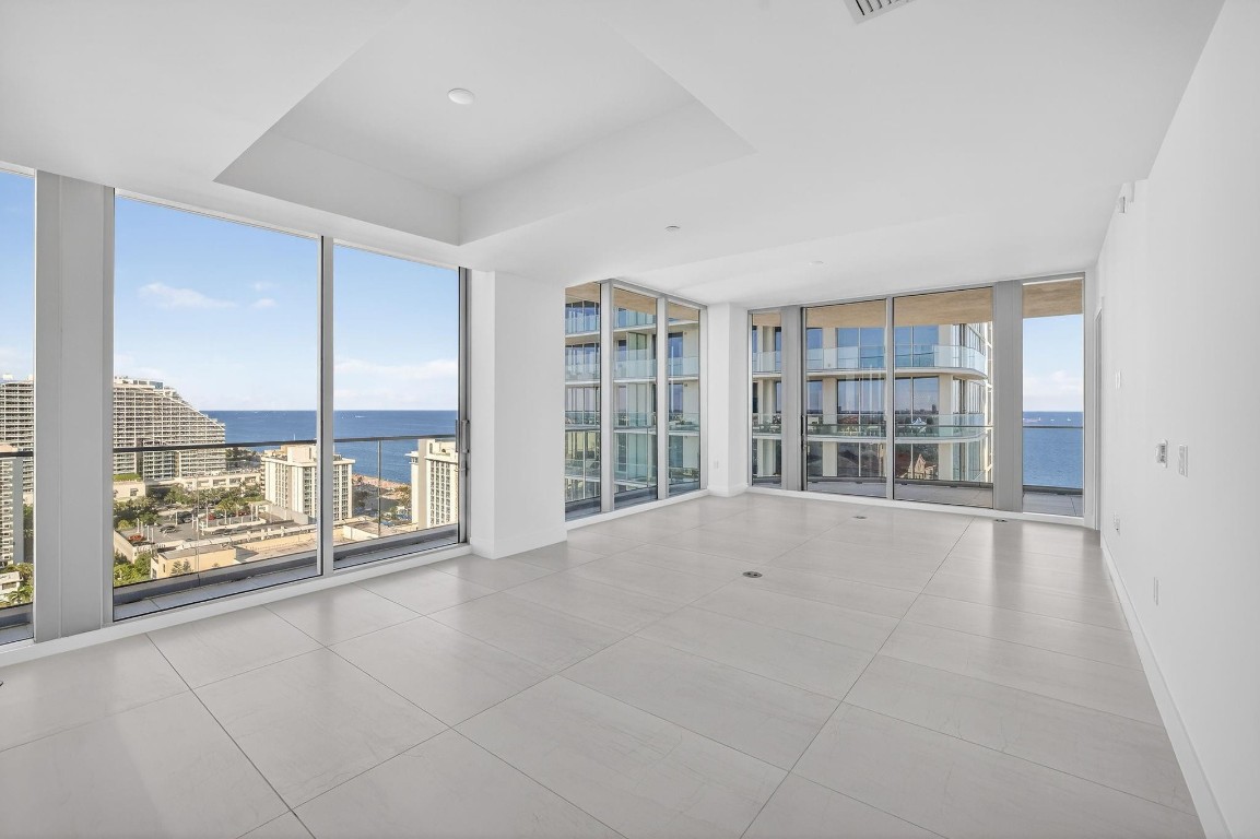 153 N Seabreeze #1805-S Fort Lauderdale, FL 33304