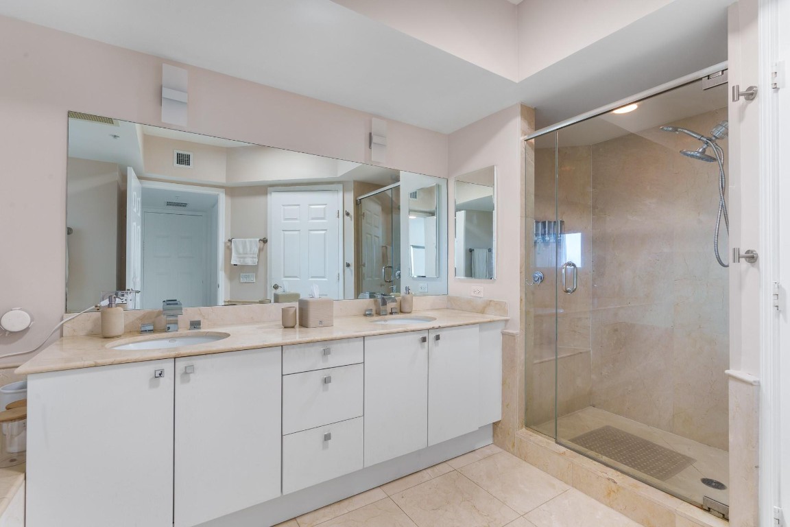 411 N New Riv #2205 Fort Lauderdale, FL 33301