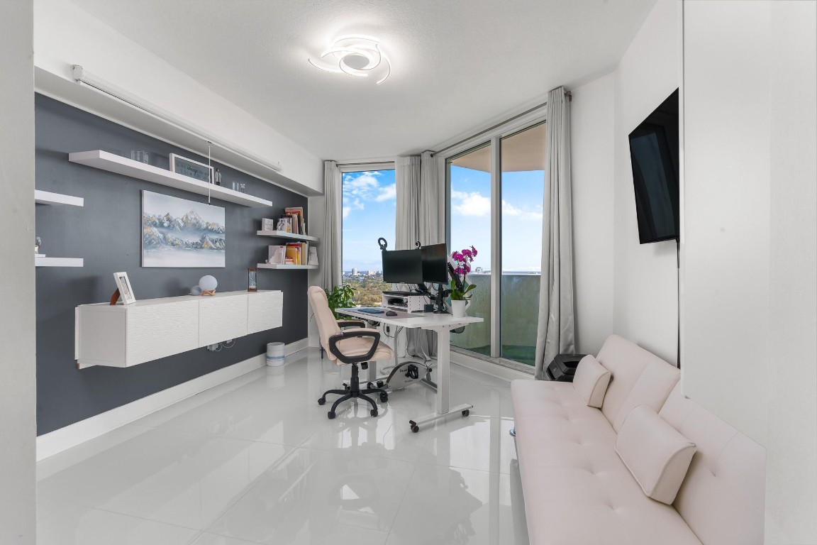 411 N New Riv #2205 Fort Lauderdale, FL 33301