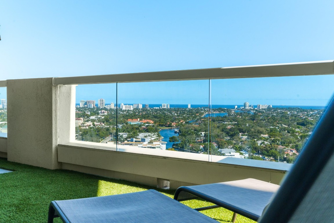 411 N New Riv #2205 Fort Lauderdale, FL 33301