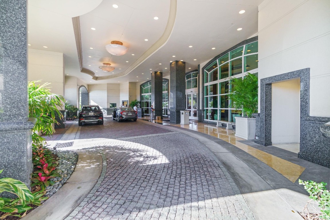 411 N New Riv #2205 Fort Lauderdale, FL 33301