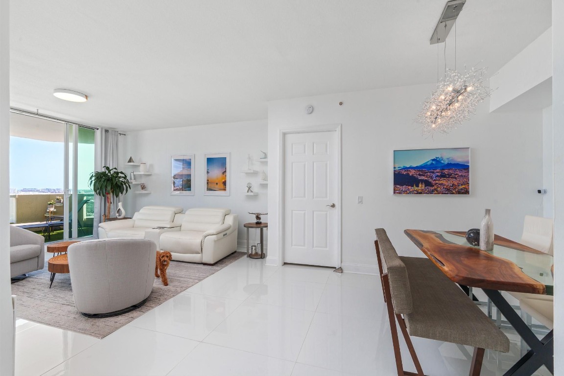 411 N New Riv #2205 Fort Lauderdale, FL 33301