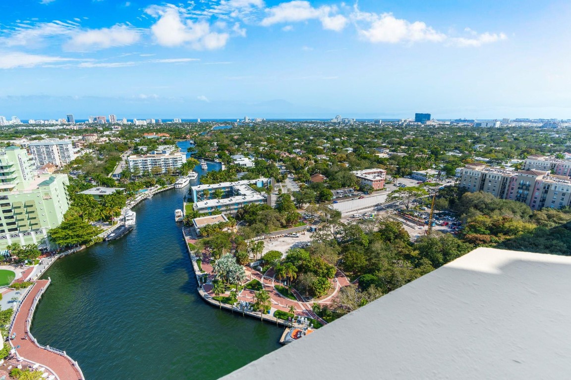 411 N New Riv #2205 Fort Lauderdale, FL 33301