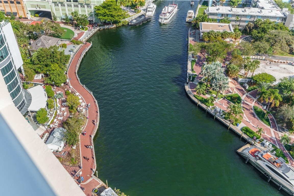 411 N New Riv #2205 Fort Lauderdale, FL 33301