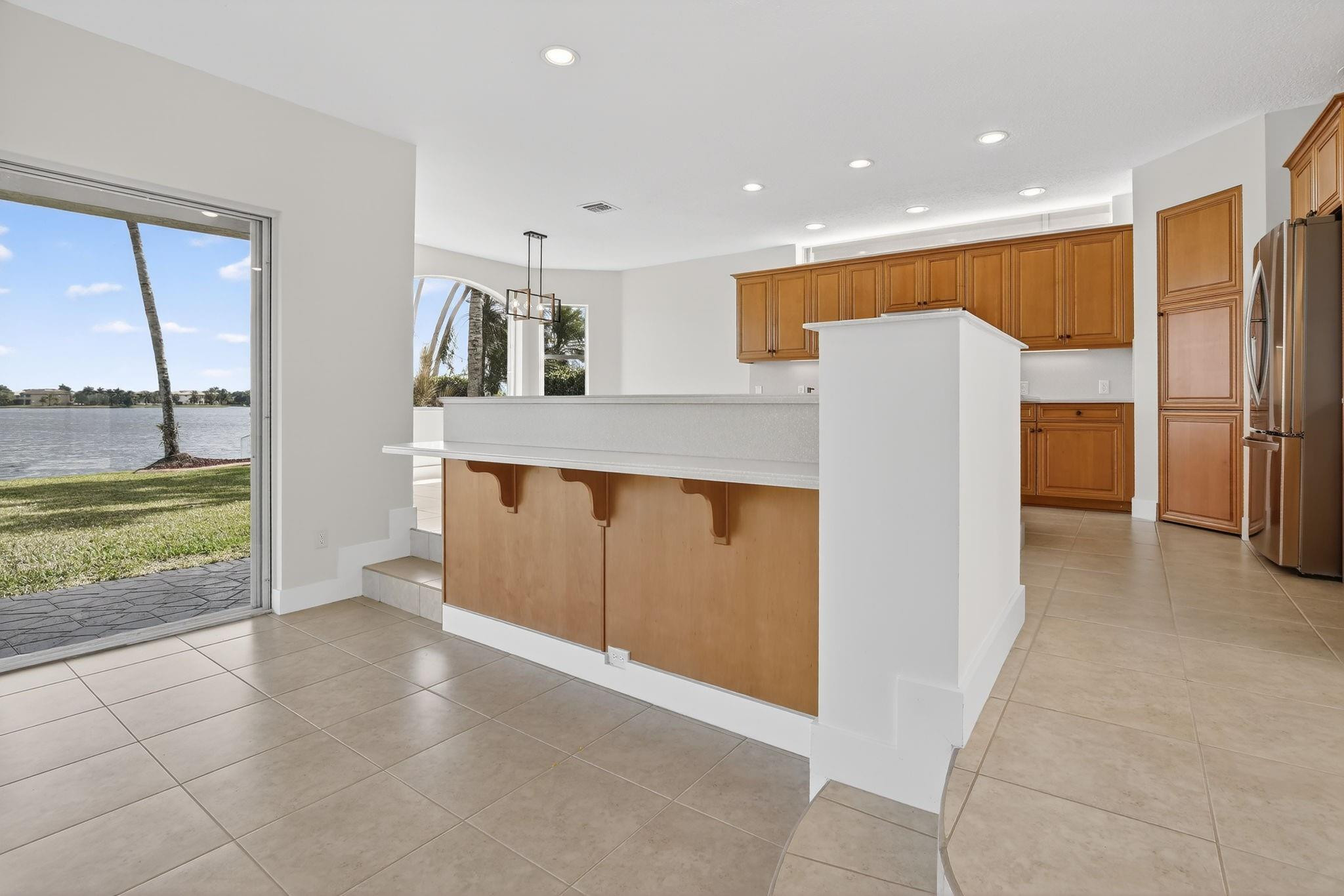 1071 SW 171st Pembroke Pines, FL 33027