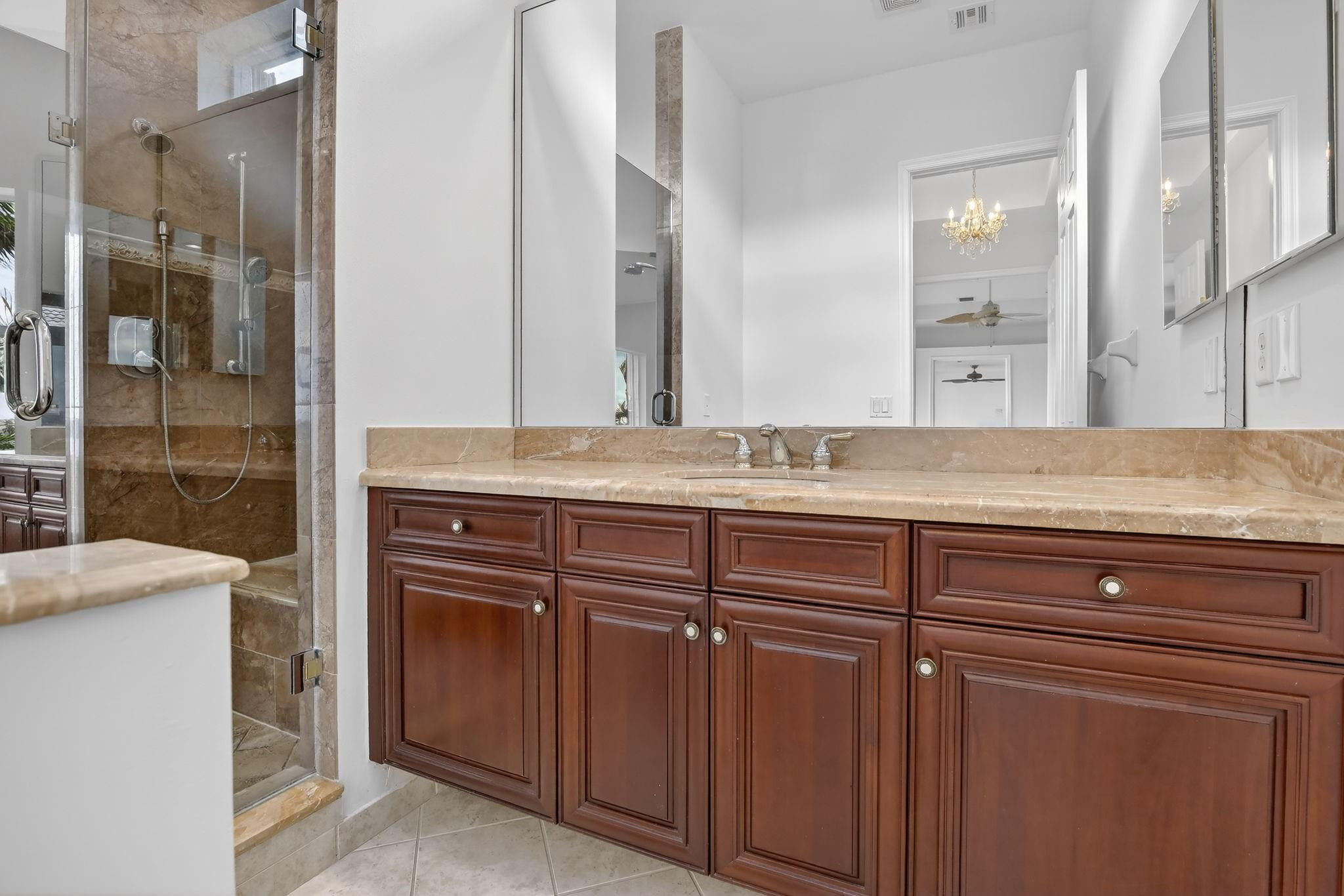 1071 SW 171st Pembroke Pines, FL 33027