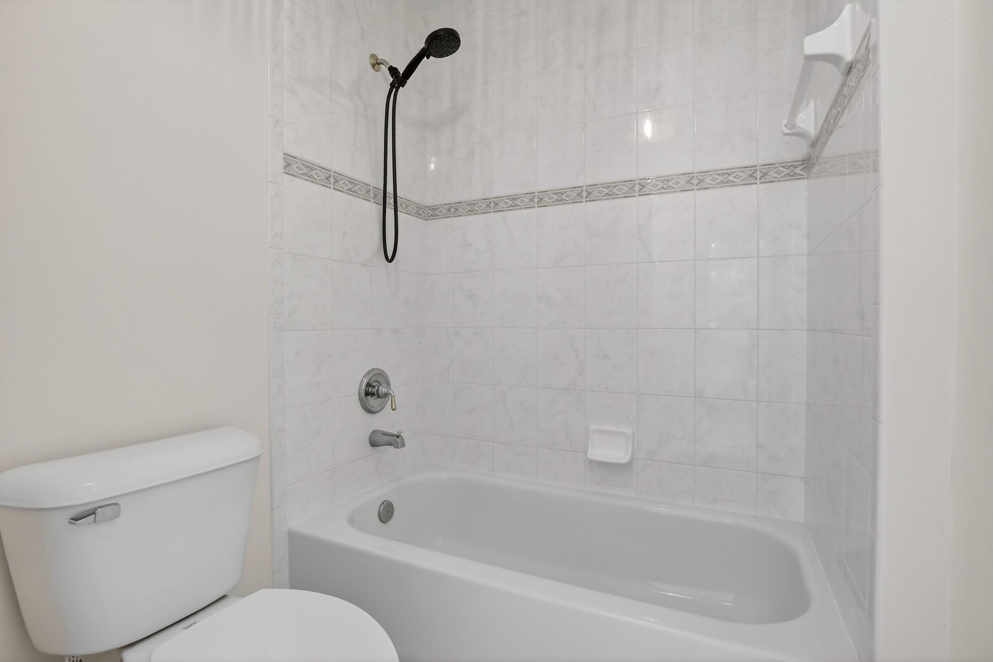 1071 SW 171st Pembroke Pines, FL 33027