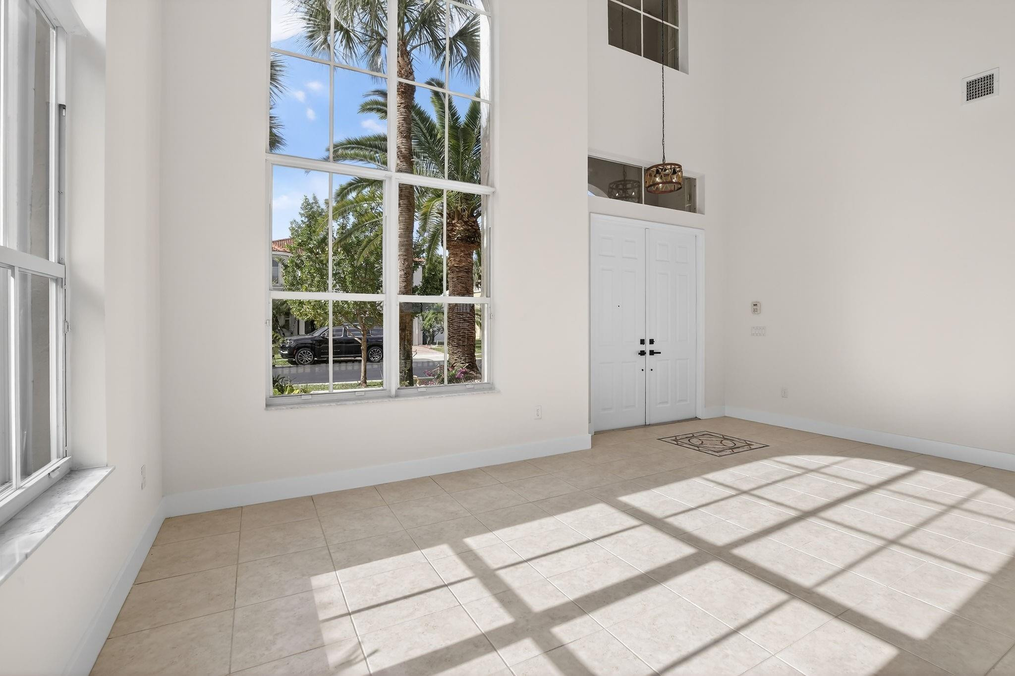 1071 SW 171st Pembroke Pines, FL 33027