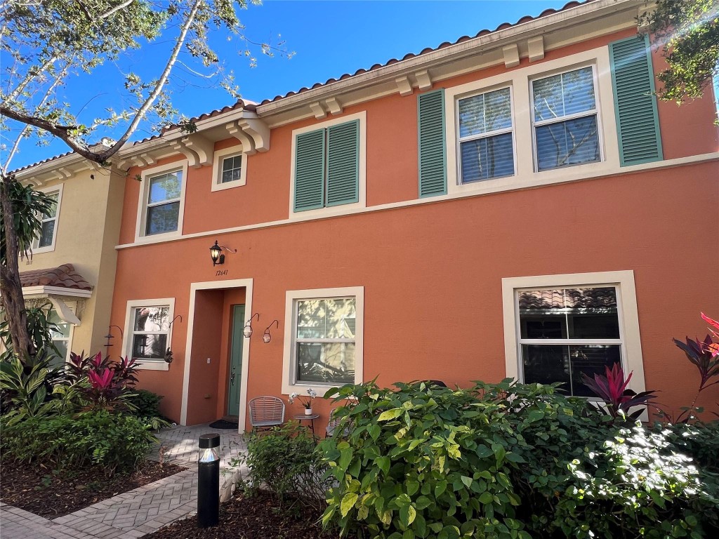 12641 NW 32nd #12641