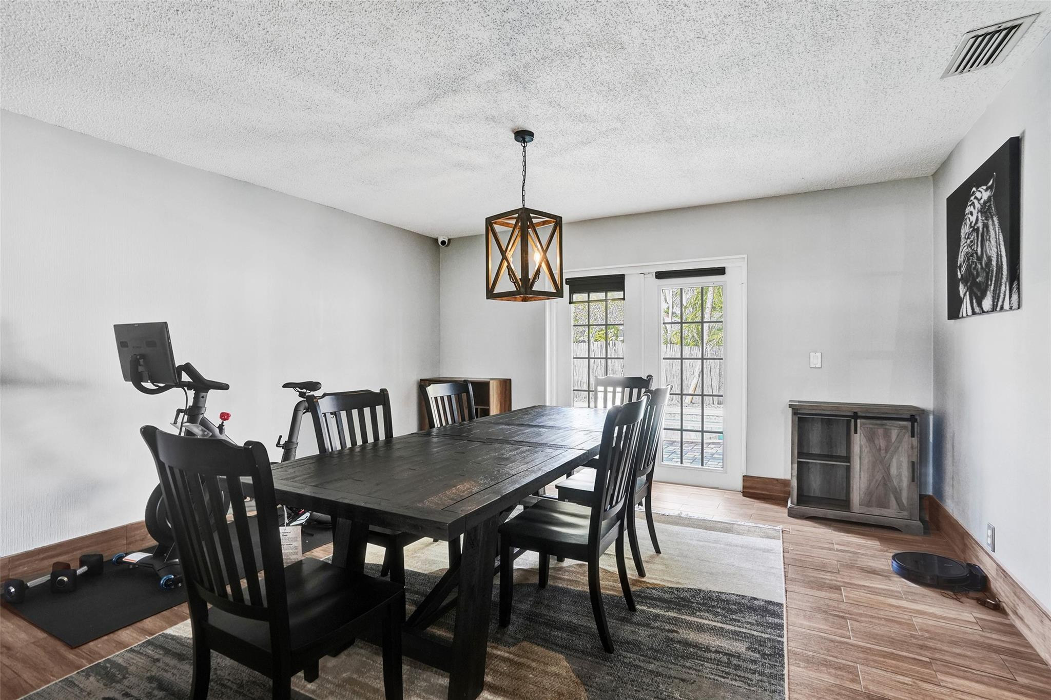 19321 NW 10th Pembroke Pines, FL 33029