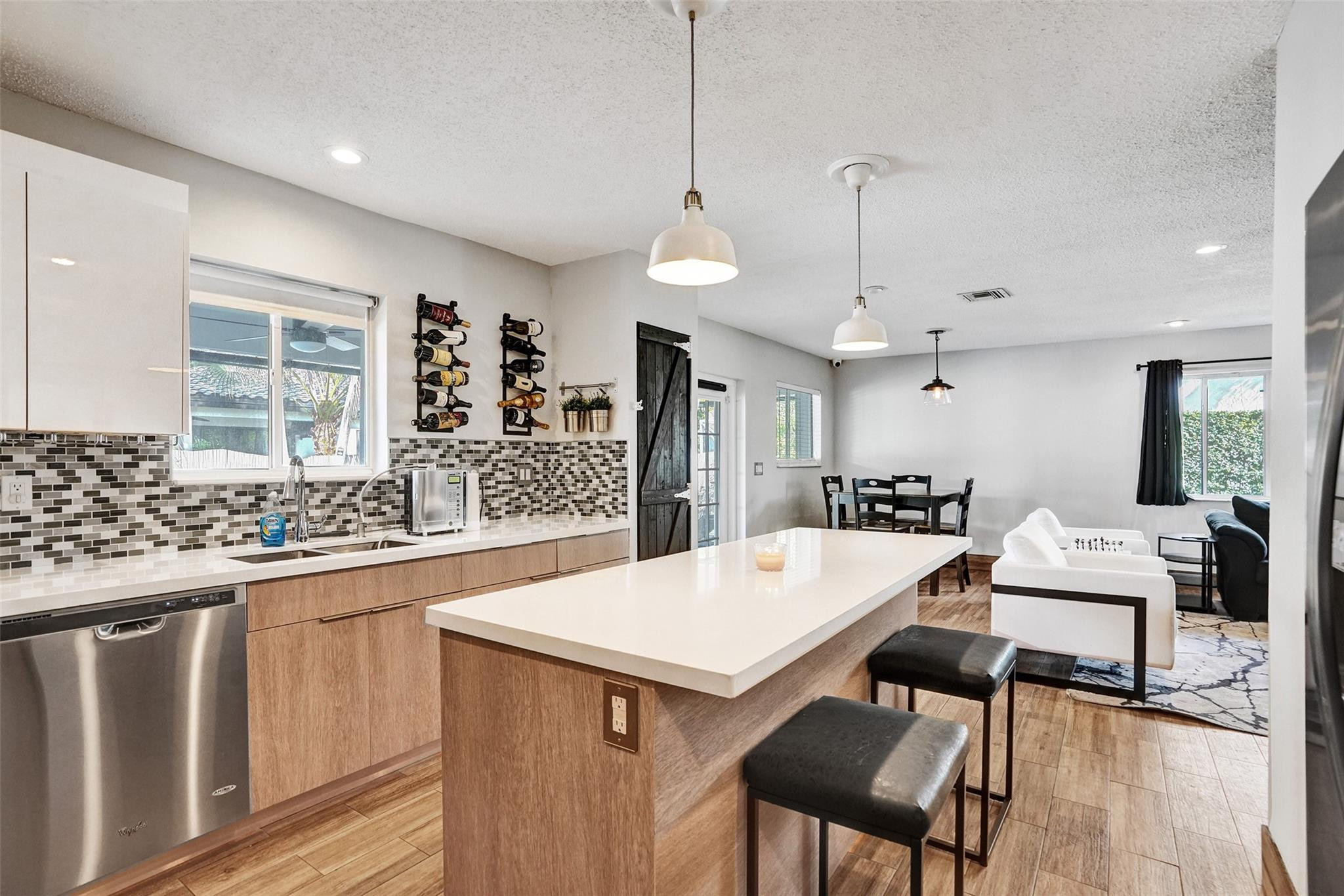 19321 NW 10th Pembroke Pines, FL 33029