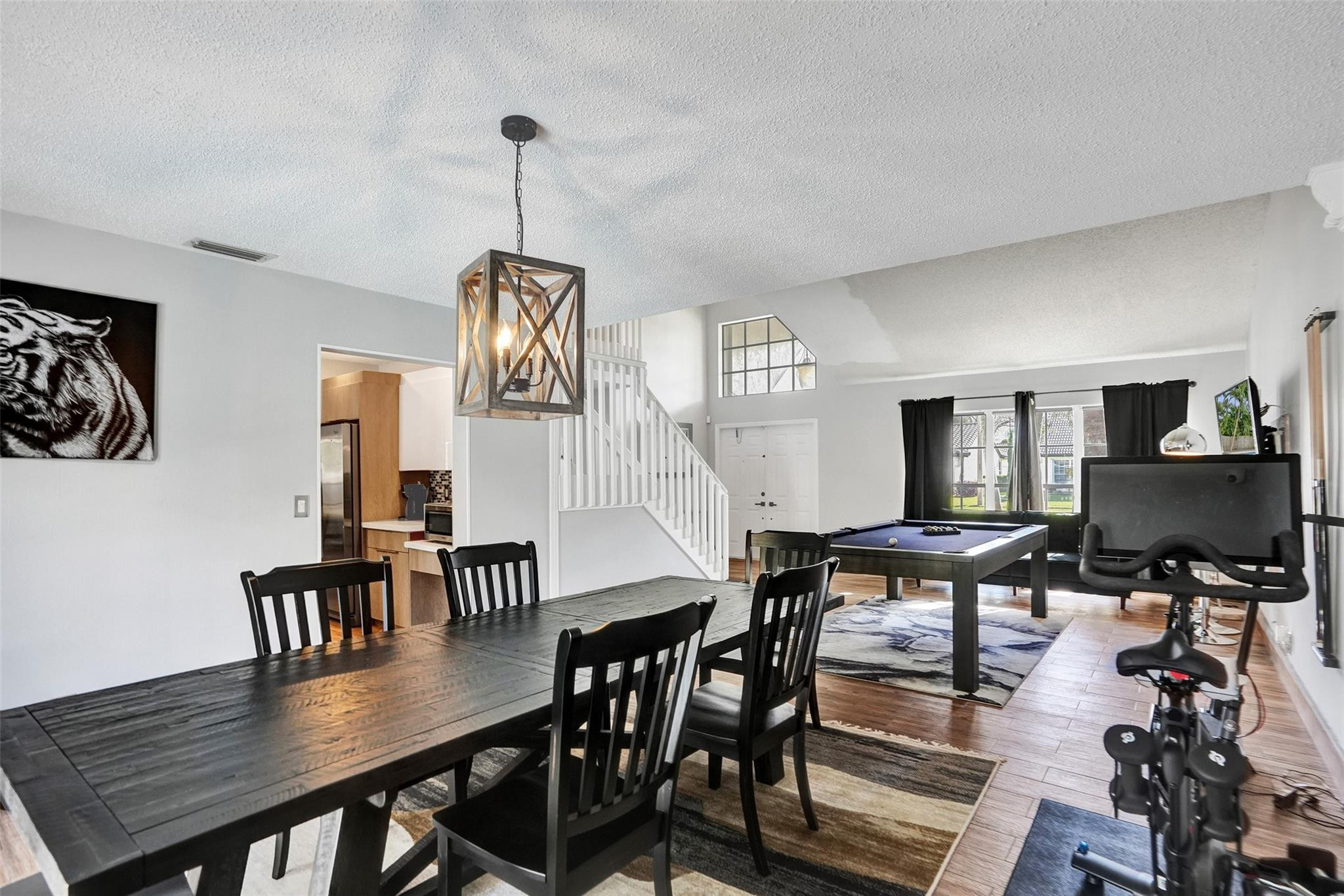 19321 NW 10th Pembroke Pines, FL 33029