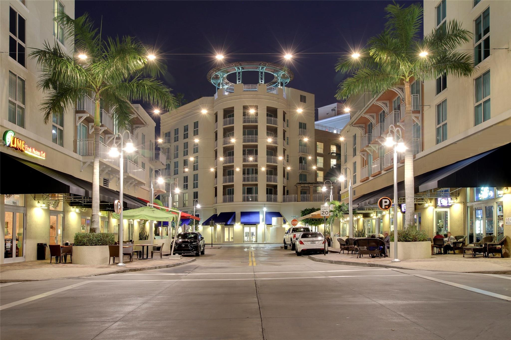 7280 SW 90th #304 Miami, FL 33156