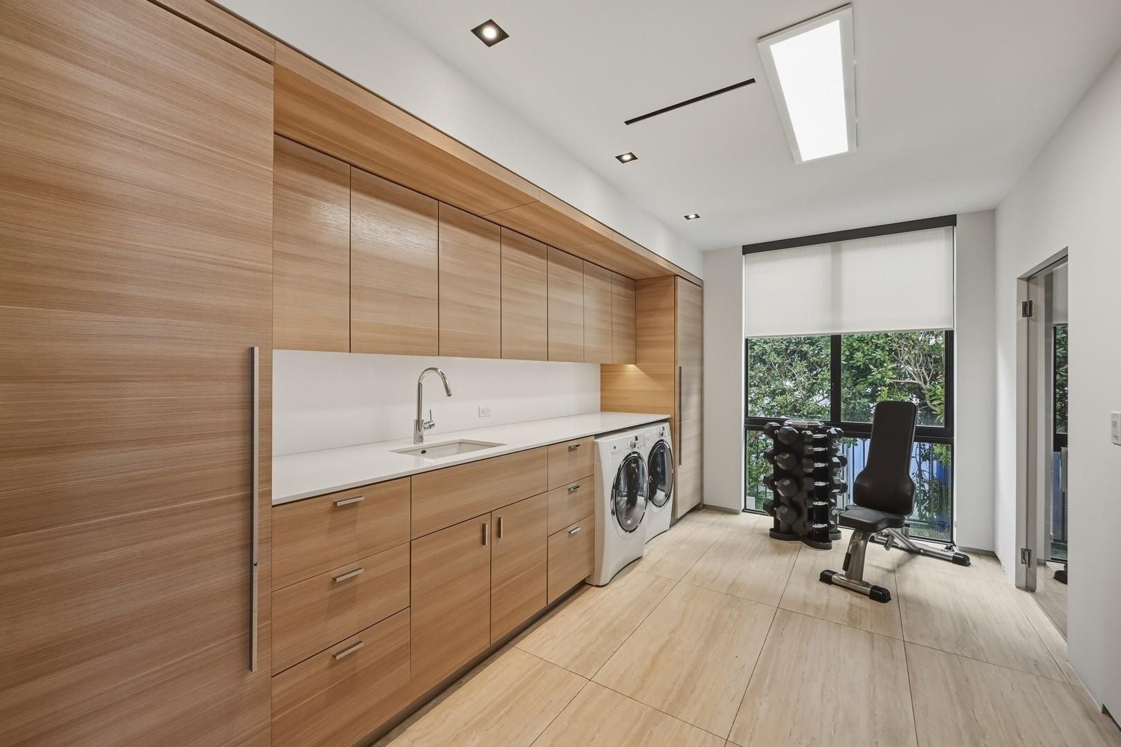 603 Solar Isle Fort Lauderdale, FL 33301