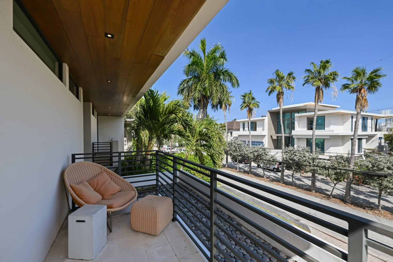 603 Solar Isle Fort Lauderdale, FL 33301