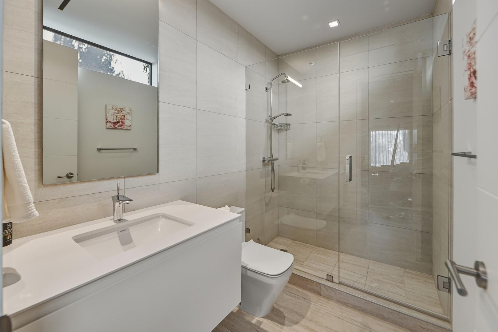 603 Solar Isle Fort Lauderdale, FL 33301