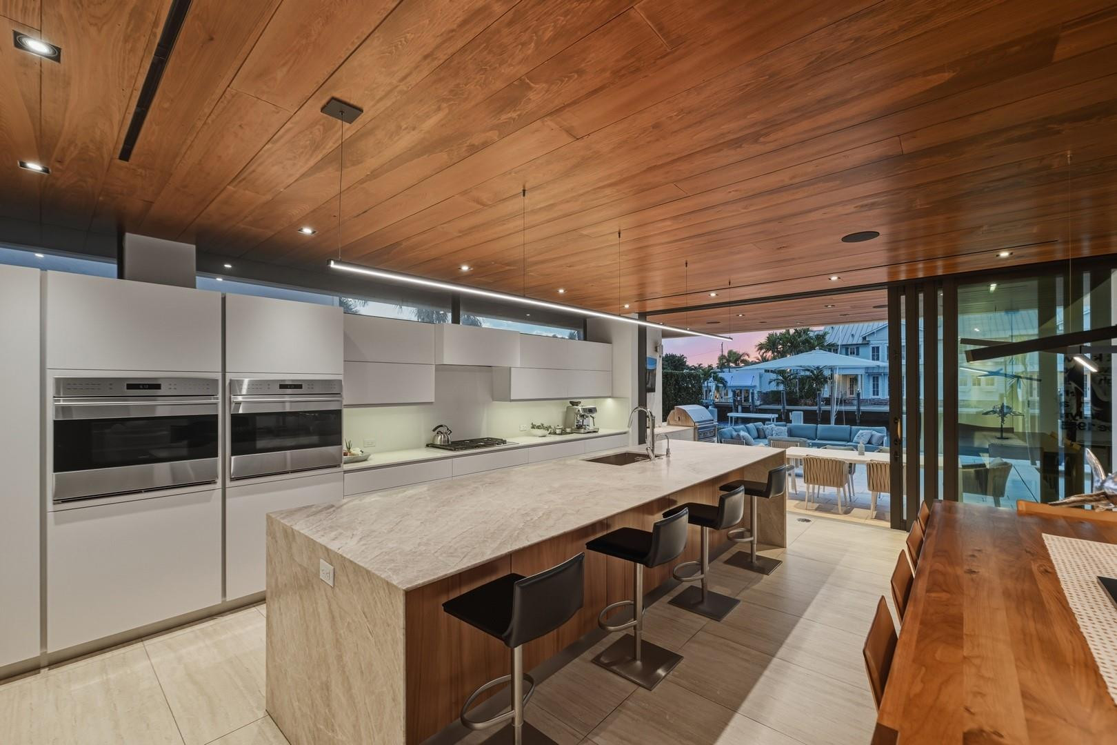 603 Solar Isle Fort Lauderdale, FL 33301