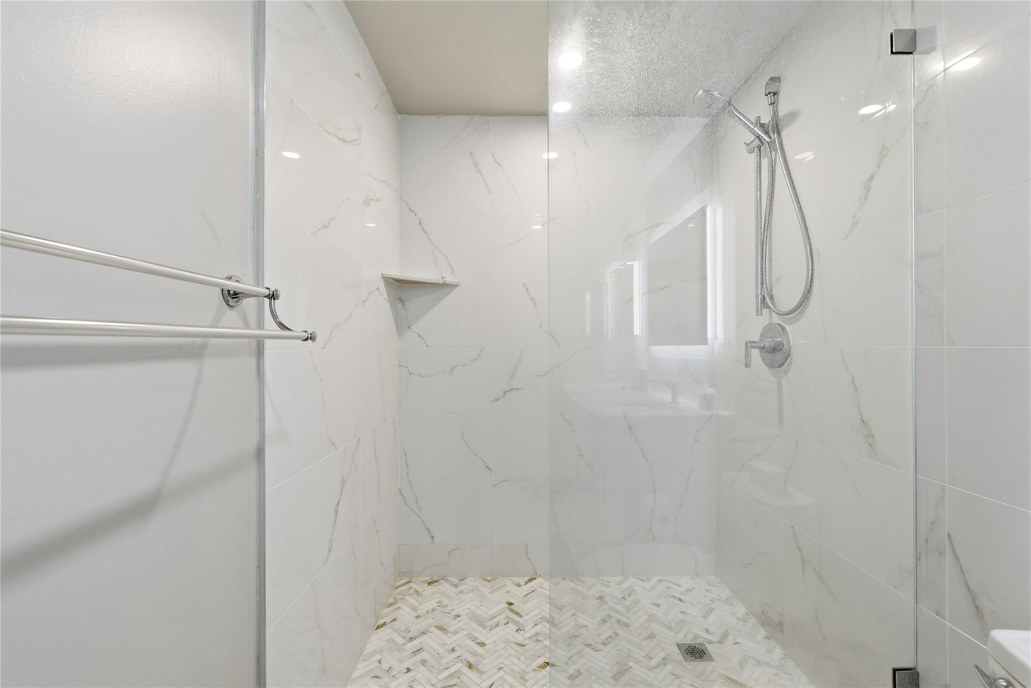 511 SE 5th #2122 Fort Lauderdale, FL 33301