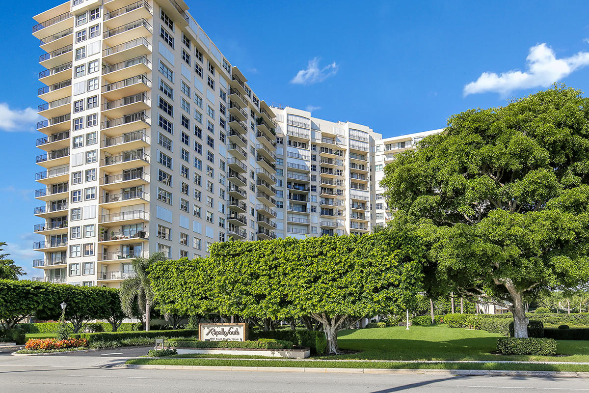 1801 S Flagler Dr #105