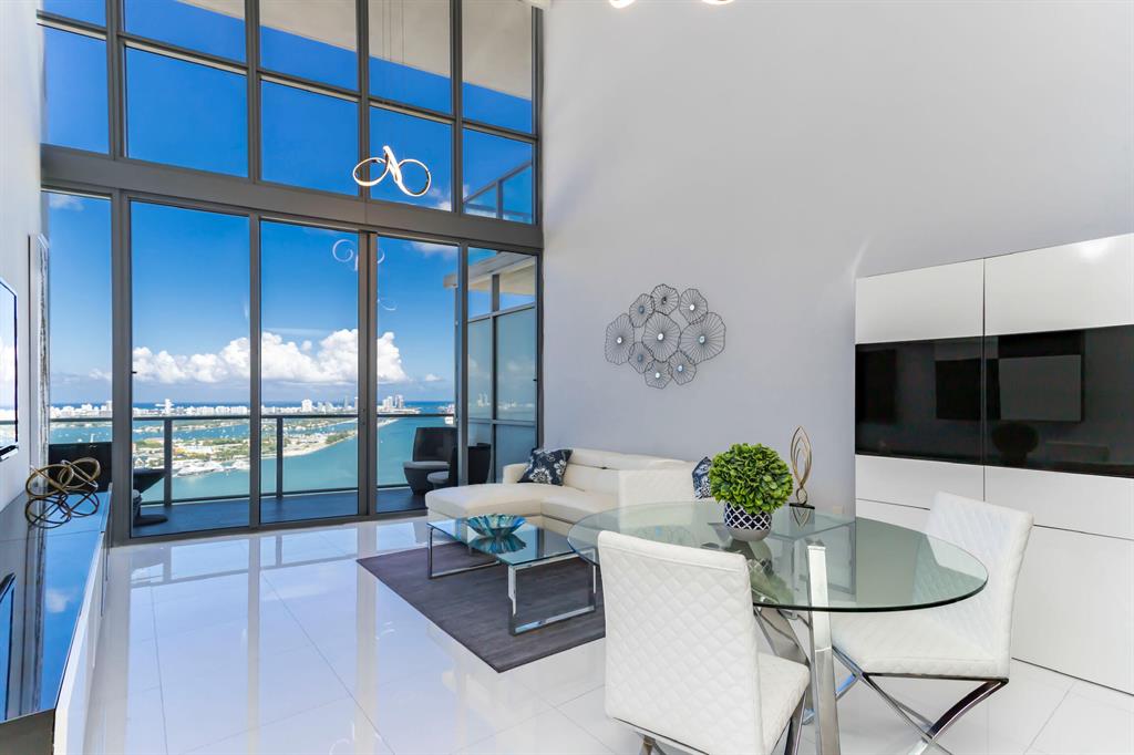 1100 Biscayne Boulevard #3705