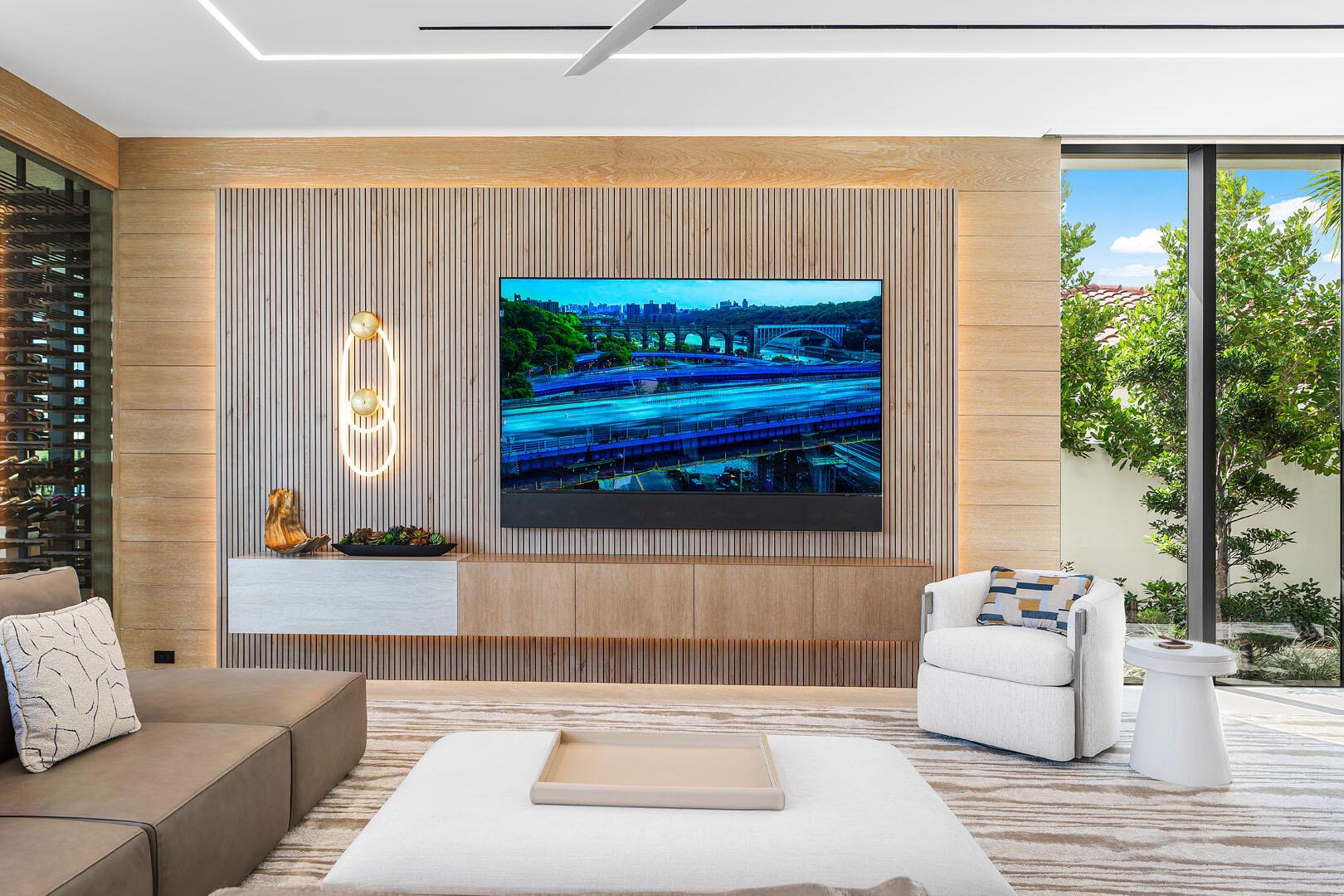 1520 Royal Palm Way Boca Raton, FL 33432