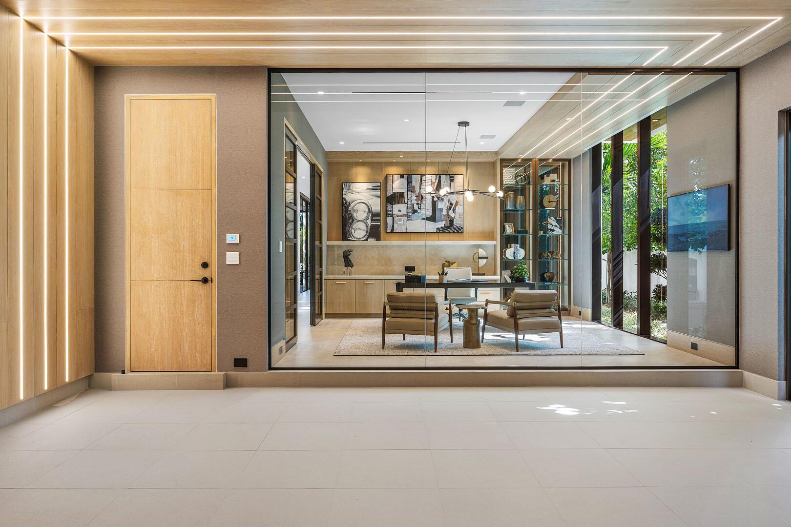 1520 Royal Palm Way Boca Raton, FL 33432