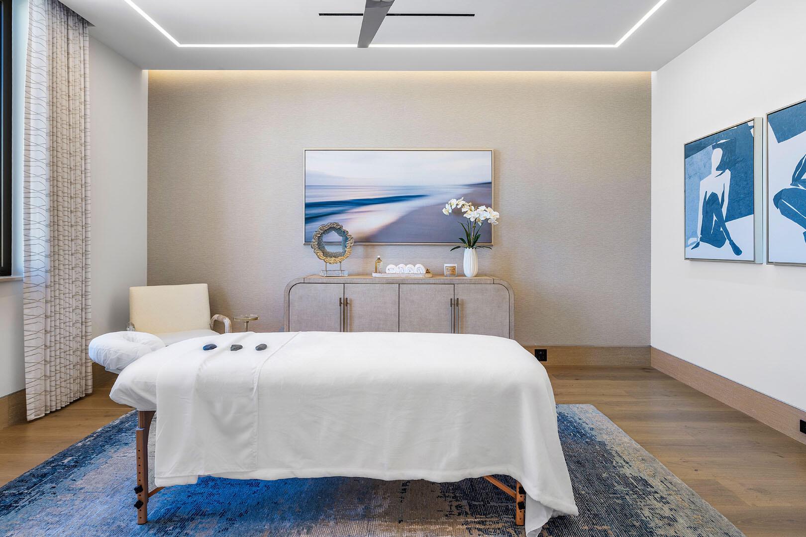 1520 Royal Palm Way Boca Raton, FL 33432