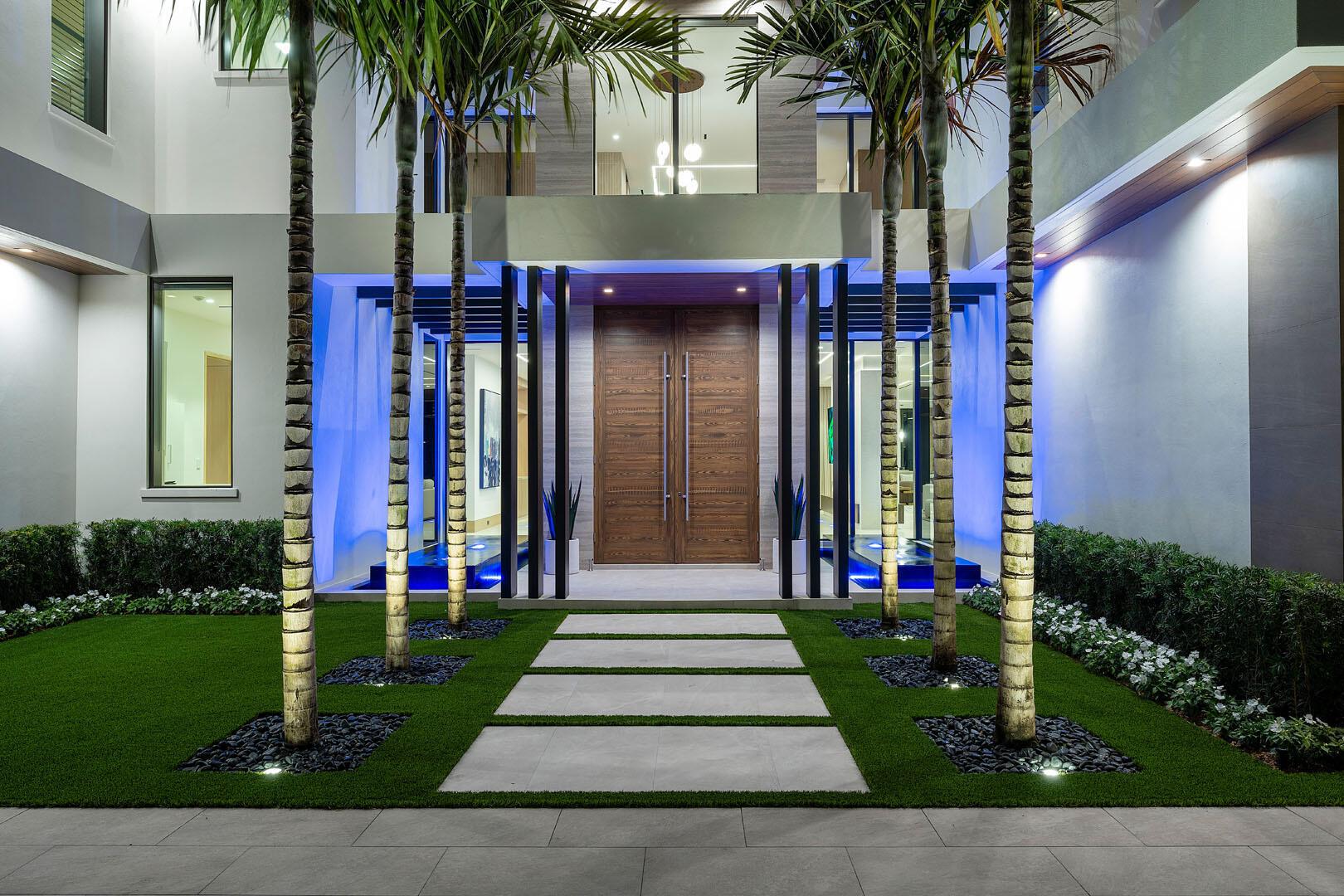 1520 Royal Palm Way Boca Raton, FL 33432