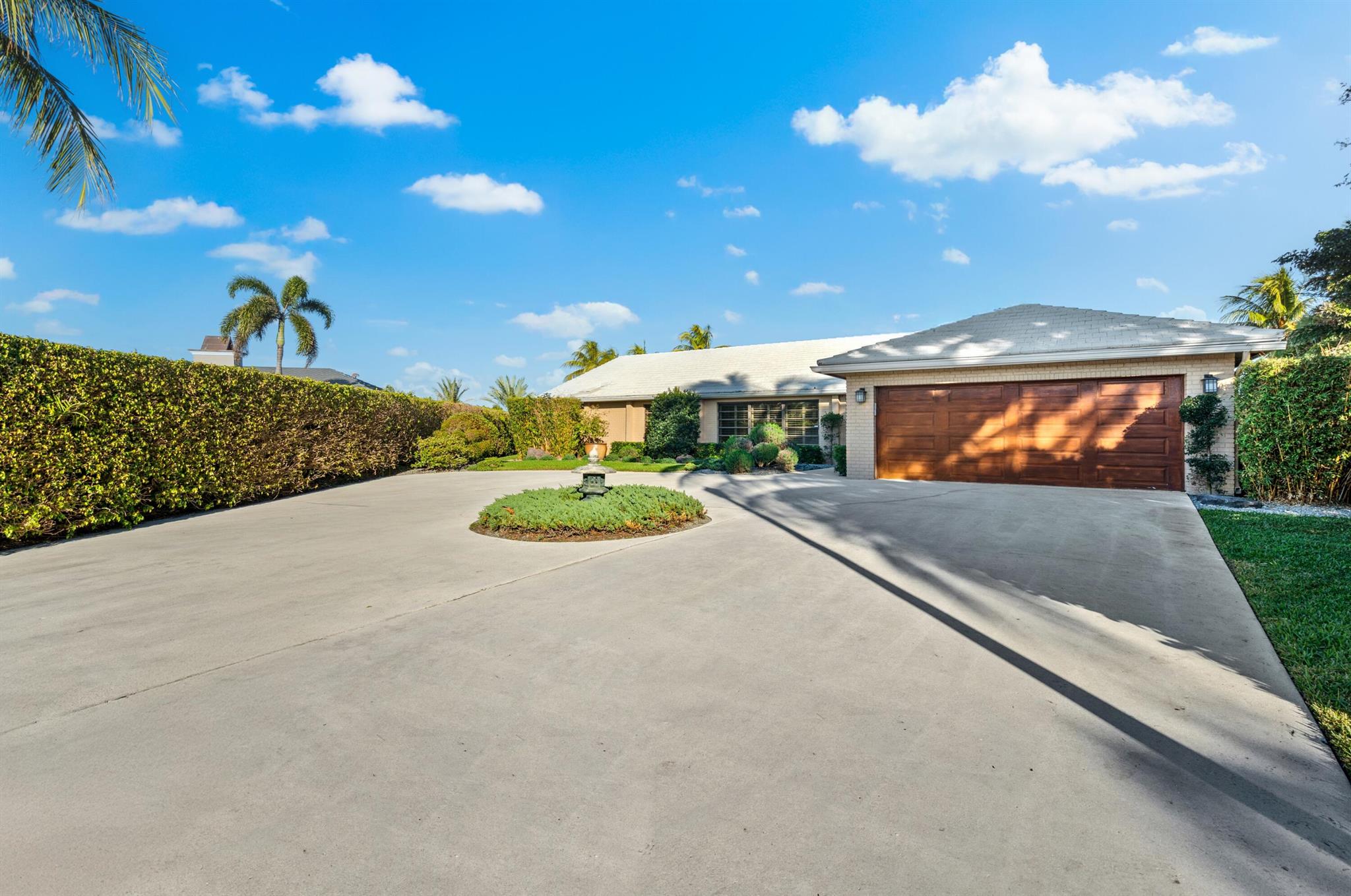 970 Orchid Ln Gulfstream, FL 33483