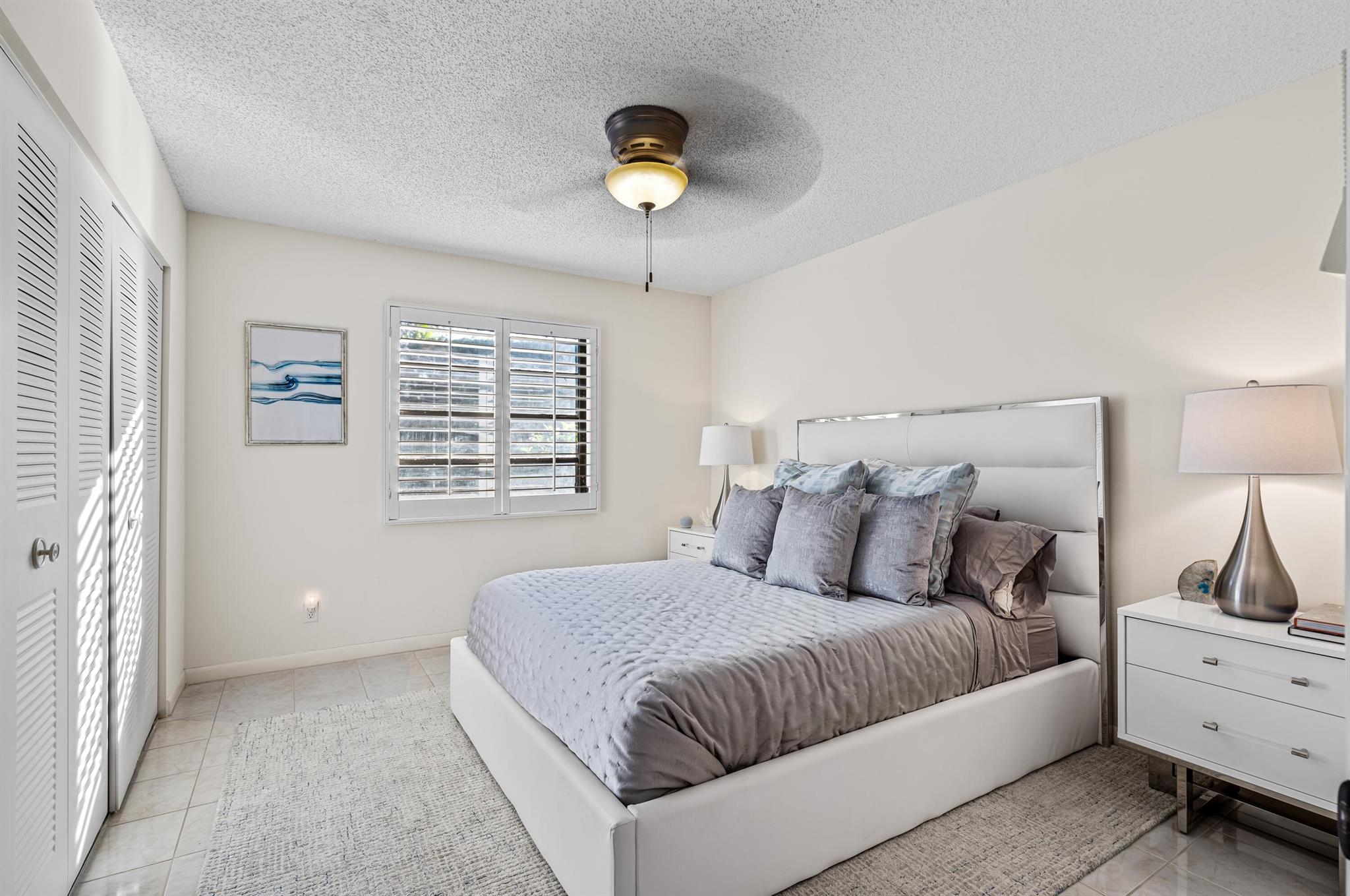 970 Orchid Ln Gulfstream, FL 33483